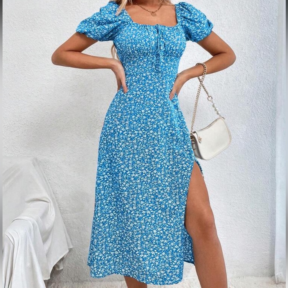 New Blue and White Puff Sleeve  dress